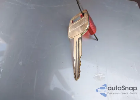 1997 Toyota Tercel Ce z USA, uszkodzony, nr VIN JT2AC52L8V0221698